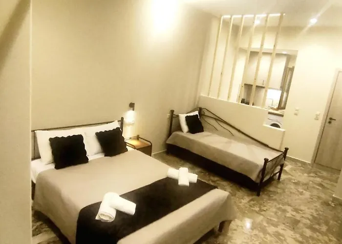 Traditional House Alepis In شقة