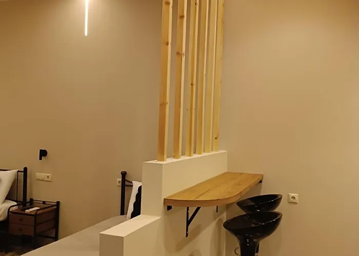 شقة Traditional House Alepis In