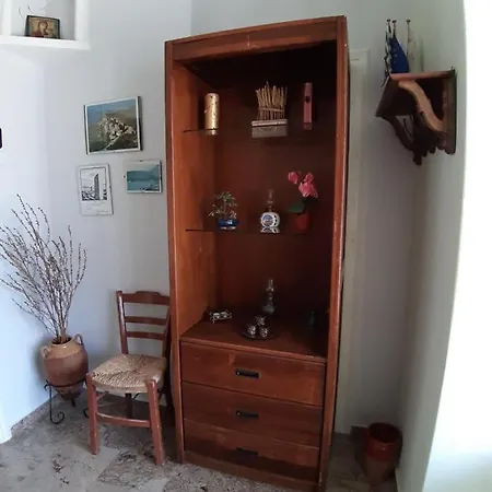 Traditional House Alepis In Areopolis Apartment
