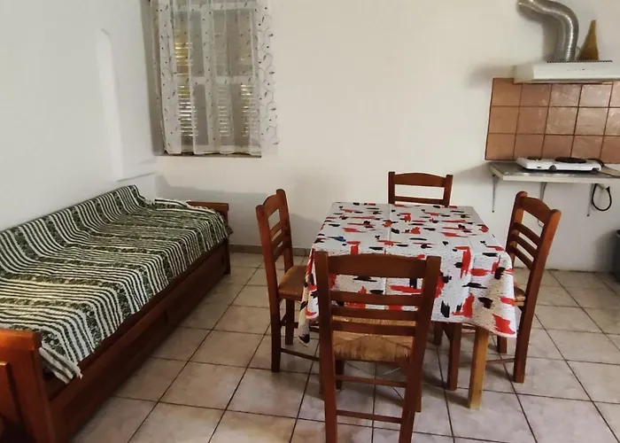 Traditional House Alepis In 公寓