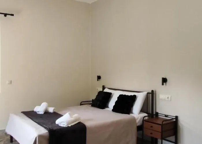 Traditional House Alepis In * 阿里奥波利斯